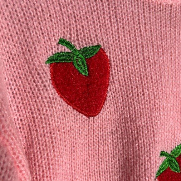 Cute Pink Strawberry Embroidered Knit Sweater Women's Size M Long Sleeve‎ - Picture 2 of 9